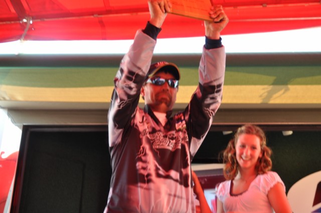 9D363D9C-F227-49CA-8A2C-8D7A72AA9E7F