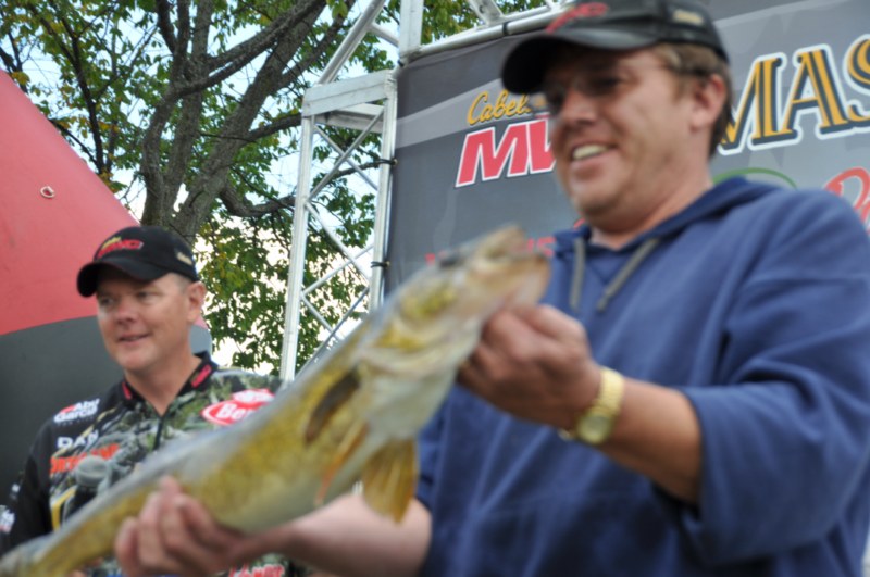 9D650D41-28A1-412B-B219-6FB682CC6946