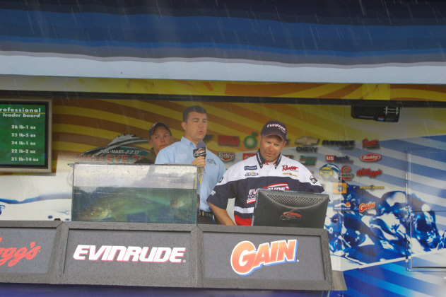 9D654918-2473-4D4A-8671-39BC2A1E62C0