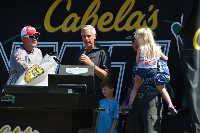 9D6F05E9-9C5E-4824-8D34-A9D56A08D587