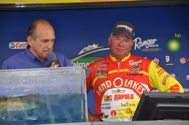 9D78D687-EF05-4E96-B2AF-2E1440075E4A