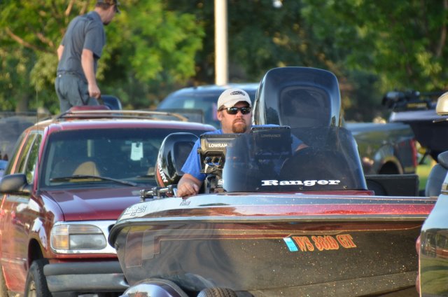 9DCFD863-AC31-4E37-AF84-644C085F5F3C