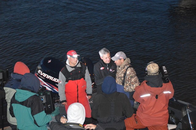 9E3BEF20-96B6-49FE-ADE7-726488952D8F