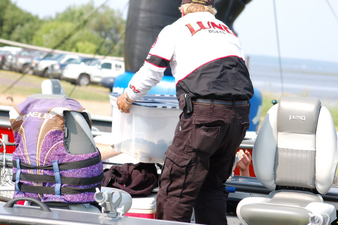 9E3EC7E6-7DF9-4D38-86E2-DFCB765A65DA