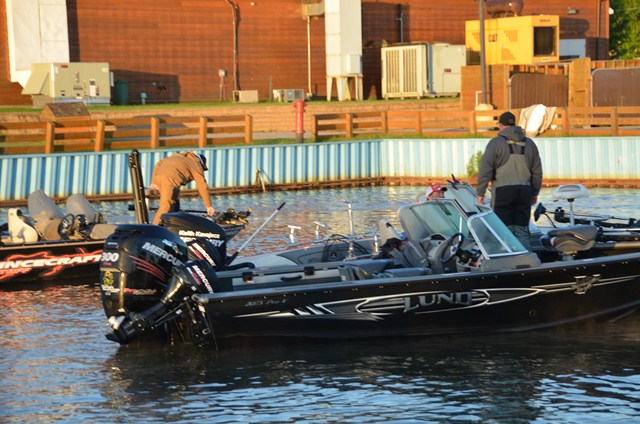 9E40CE04-7BAF-4D0D-96FE-3E88C933D433