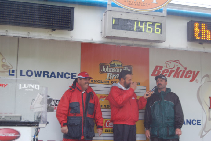 9E67A6D4-2C8F-408D-A754-8FD78E74C312