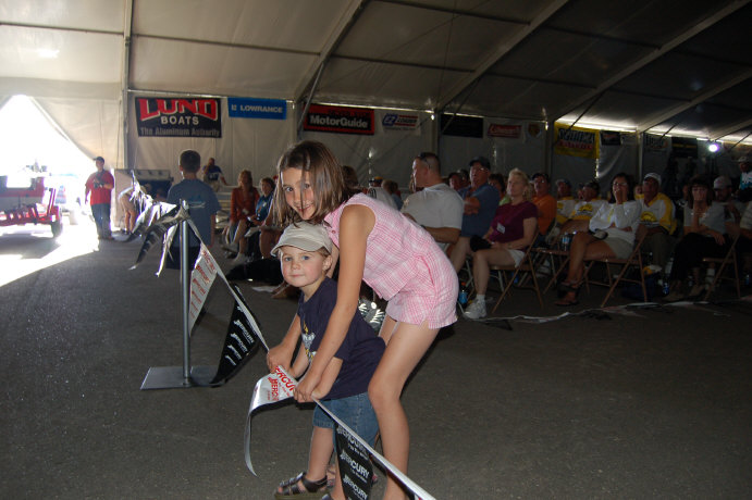 9E6F4ED5-6A3F-4C0A-A7FF-7F995C23248B