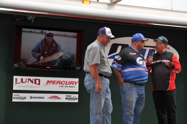 9E70568C-B1AB-49F3-9372-5E274E21511A