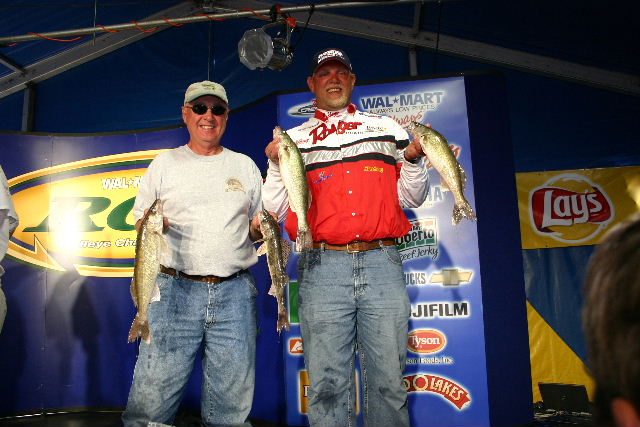 9E72FE0E-0690-4CCC-8A07-51CAB5AD6BBC