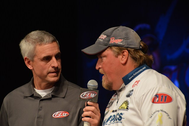 9E7DE508-F366-4B1D-B363-BE05E42AC89A