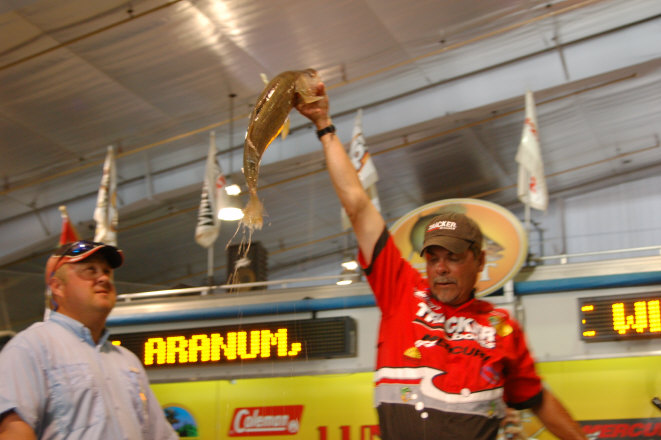 9E8E78D3-4845-42BE-ABE4-925A8A817417