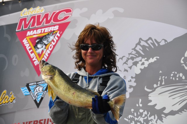 9ECB6C56-0E8B-4ABA-A93C-7577EA930A90