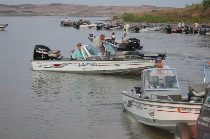 9F05DF4A-3D8D-4DA0-B5F5-A602E43FE0EF