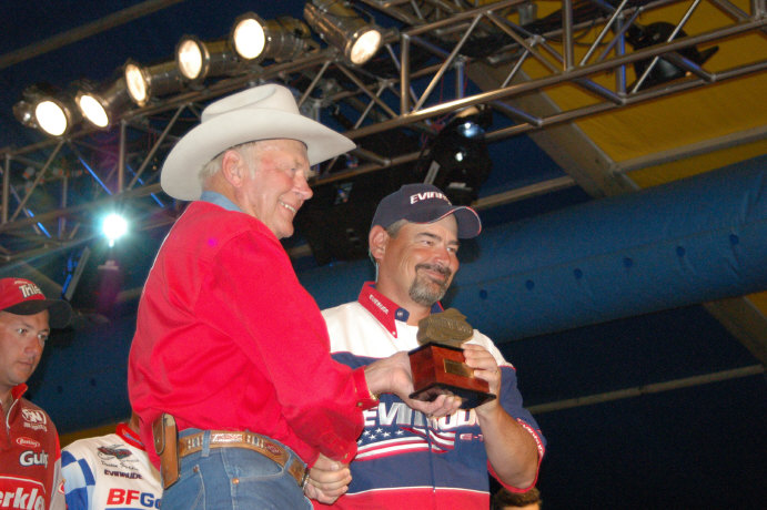 9F0EBFB5-1E31-430F-96D6-E0B68A62B2F7