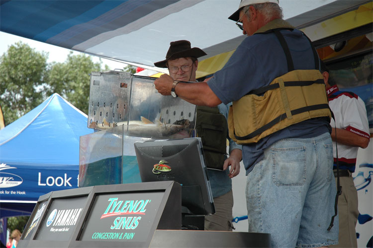 9F2DAFF4-476D-4614-A671-9BDCB9DD1BDD