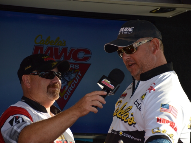 9F2E16B6-2A2D-4DDE-BBDF-97A87DF2A5E7