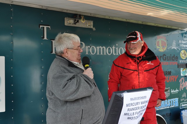 9F2F8759-4B76-41A4-9DE5-278CAEA827EF