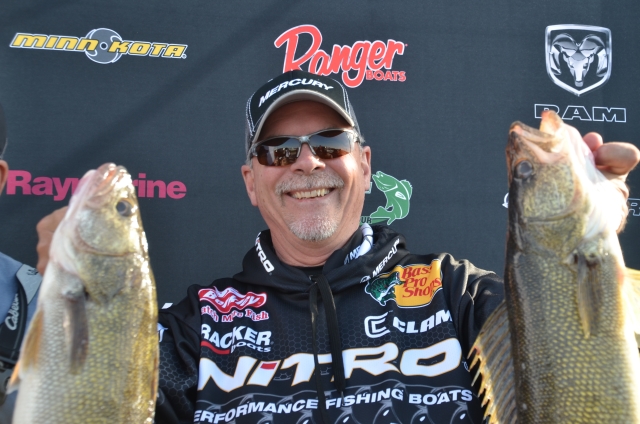 9F464015-5B23-4389-B43E-CD81B2F1D83F