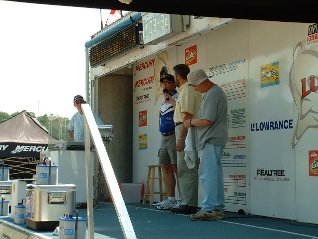 9FAFDE9F-6D95-401C-8C44-5BAE19EF07B4