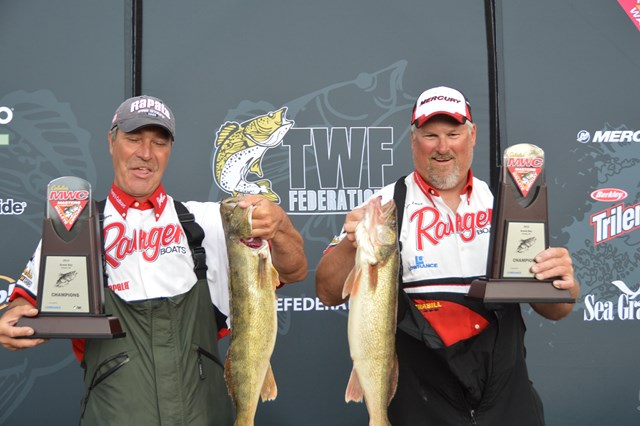 9FDBDEAF-9488-4A5E-8444-BBD0352550D0