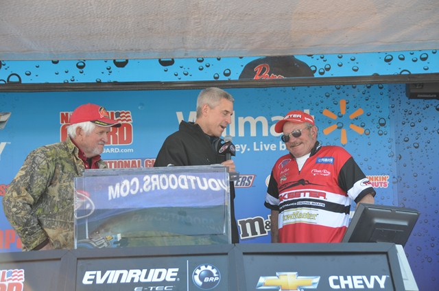 9FF11C1B-8A75-4A6C-BEB4-717B9A669C4F