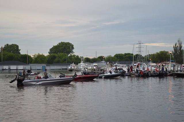 A004E492-9AA0-4229-8915-004E33605E67