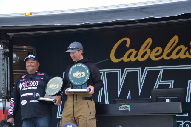 A06390E4-E430-4D8B-BF6E-A60D4EAF96F4