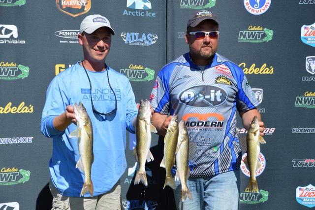 A068C8FF-4CAF-4B3B-83A7-13D8E805BF84