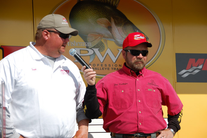 A069B5D6-72A2-428E-89A1-1F3B63846410