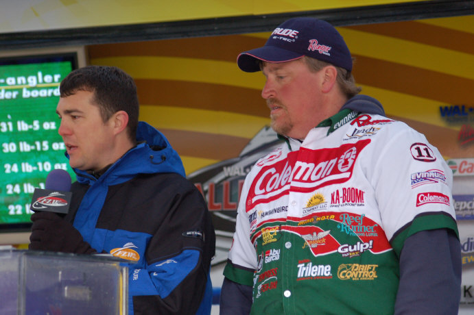 A09C9A27-1363-4381-A411-3E2BCA168E90