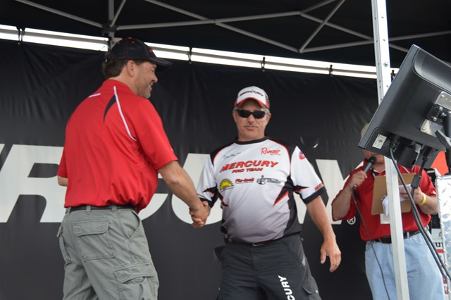 A0A27BFD-1F51-47B2-8DF7-AD05190B2620