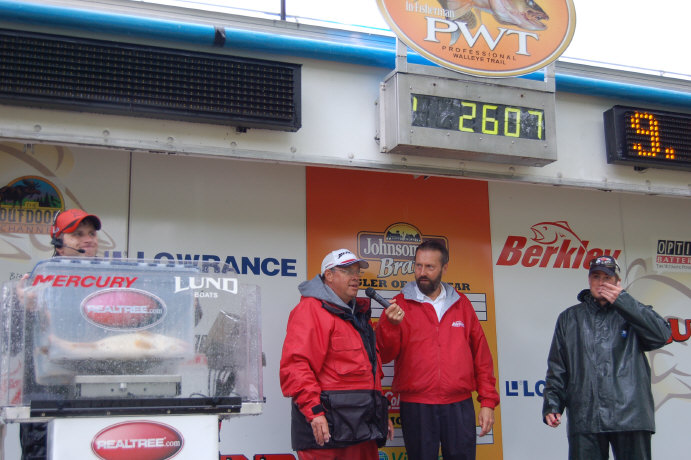 A0B32821-D536-429C-86F6-37B7B3AC1B2E