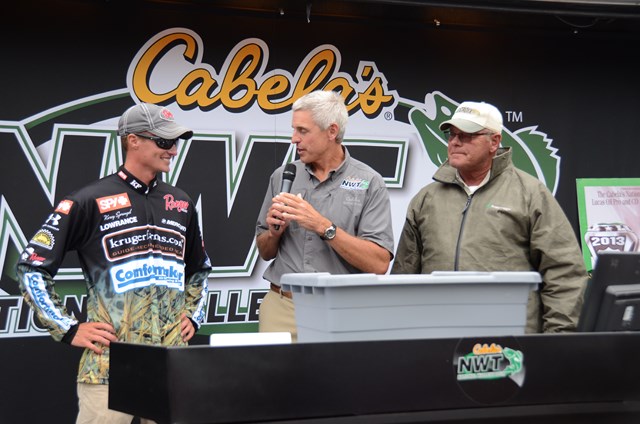 A1003B64-AB22-43BA-B270-13048CEB1541