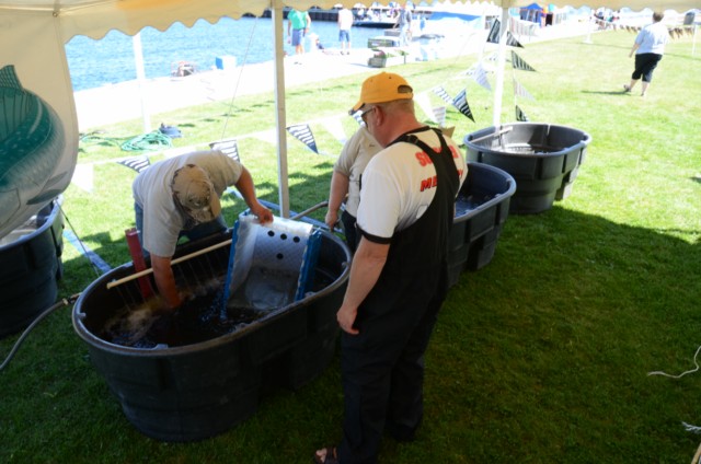 A10AC488-446B-4415-B581-93E64F68BD99