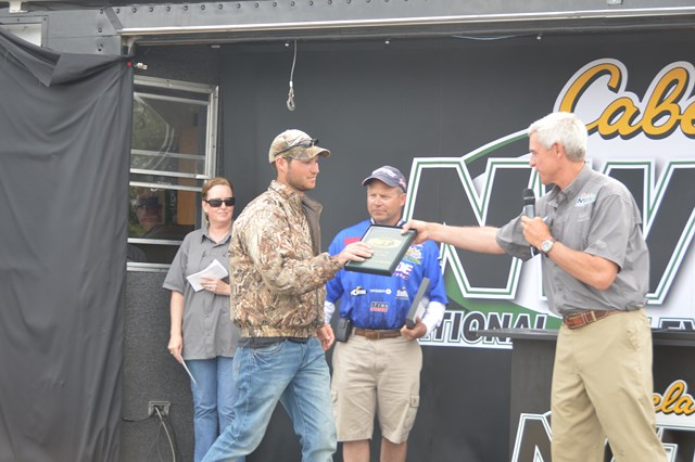 A12CBDEE-424E-45BF-A509-FB7084D73C3D