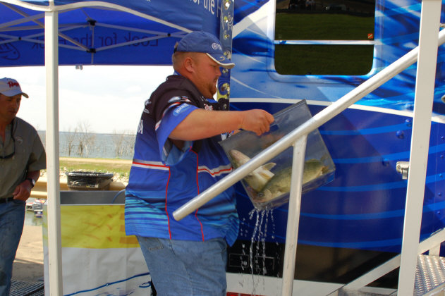 A1311F1D-28EC-481E-86F8-E798BE9B0089