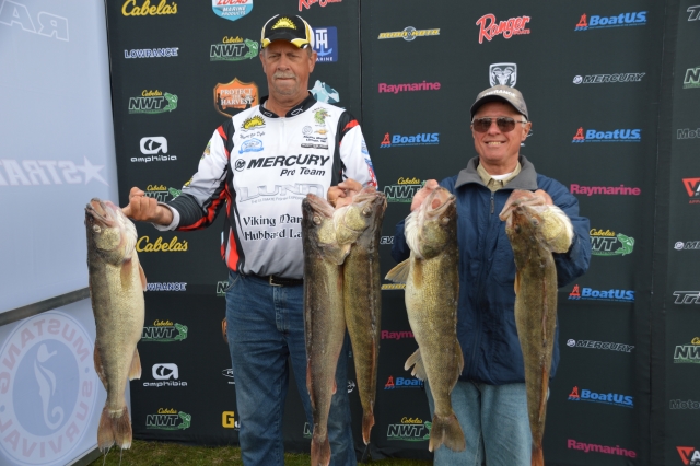 A145E4F8-2A17-4010-8A7E-8626DB256883