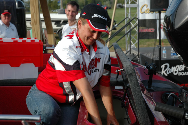 A1E6A196-827C-4C3C-BF8A-E50C0221259E