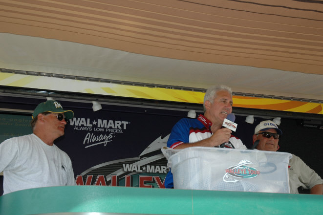 A1EB9F36-0E8E-4BB5-8AAE-8E8DCFE766EA