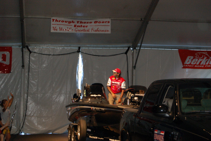 A1EEB3C4-8B07-4B36-B7AF-88A63DBFC781