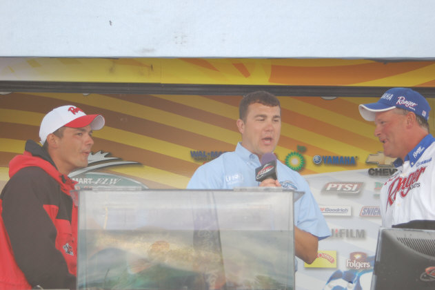 A1F6CB5C-A94B-4B9D-BEB8-85ACC4091A59