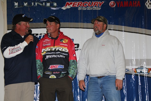 A25727C4-7964-4136-B7F2-EE5D7084065E