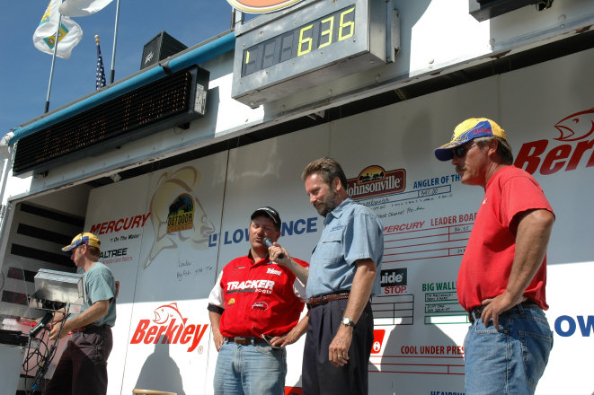 A27142DE-CB37-4425-B6B8-456821E8BFD9