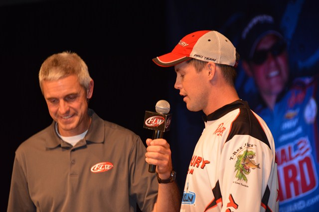 A299BE00-FFD9-480E-BB3D-4A686033005C