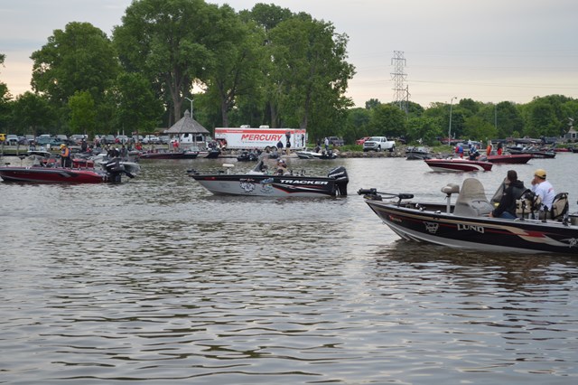 A2A40AA1-929D-49B8-A38F-B04BEFF92D16