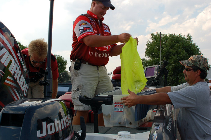 A304D202-F4AA-4520-A4AE-CCA321136450