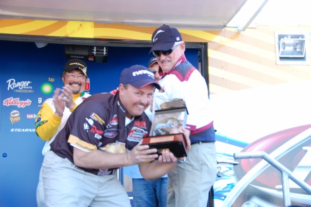 A3480544-9103-4C61-9770-9C899F2CB982