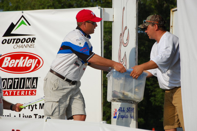 A3629D8E-76F0-4917-A048-C17ED60878FD