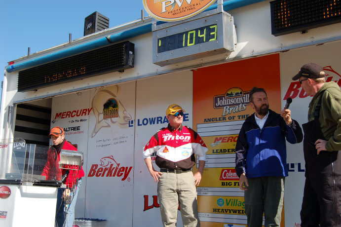 A3A4C60C-6680-48B5-AEE9-2D56EFF3B986