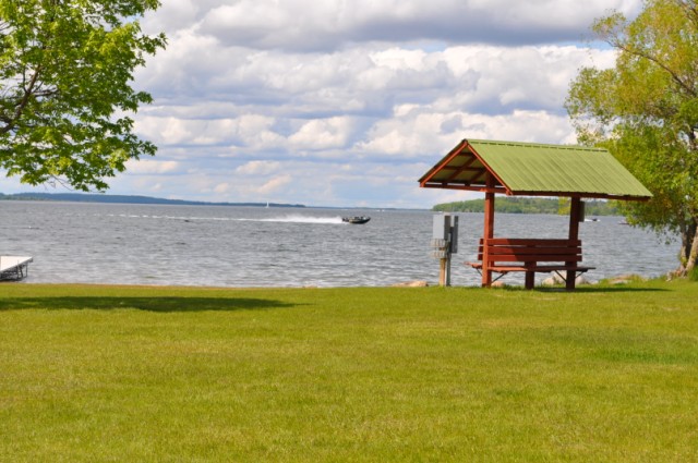 A4B85E80-ECCB-4CA0-BB6C-6F870FC33063